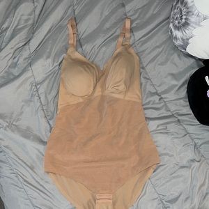 Honeylove bodysuit Large NEVER WORN
